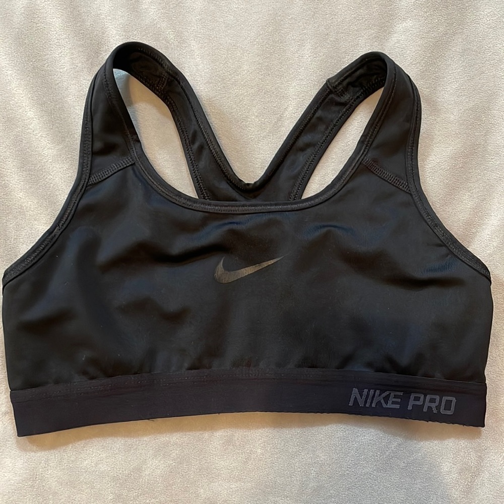 Full Black Small Dry-Fit Nike Sports Bra